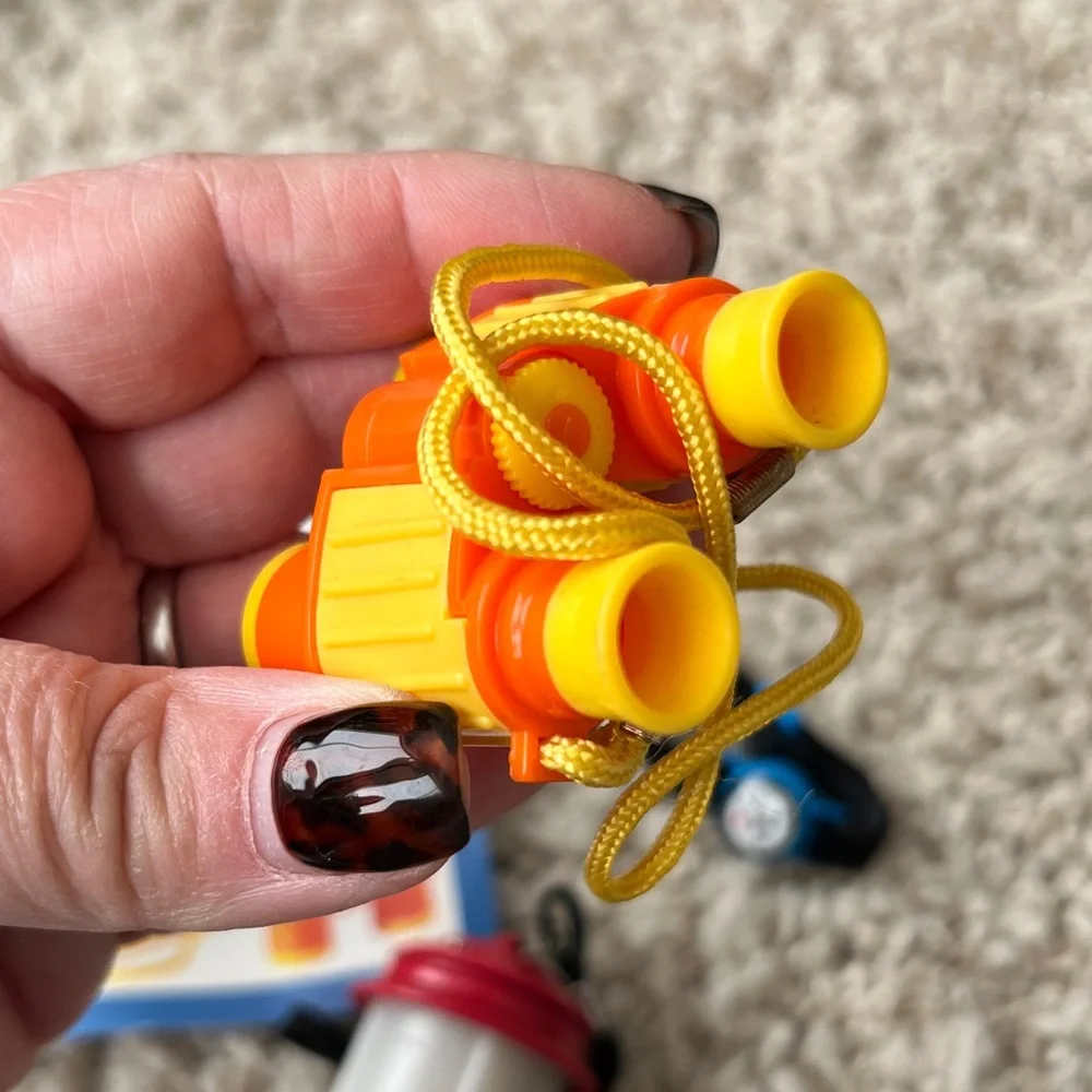 EUC American Girl Vintage Rare Orienteering Accessories Set - Red and Yellow